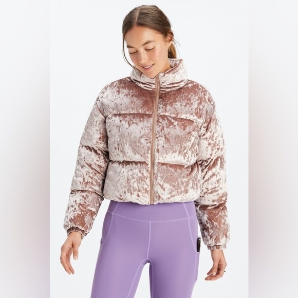 Fabletics Wander Crushed Velour Cropped Puffer Jacket Color: Teddy NWT - Picture 2 of 2